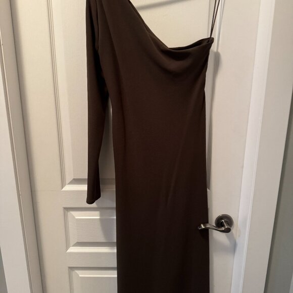 Zara off the shoulder midi dress - Picture 5 of 7